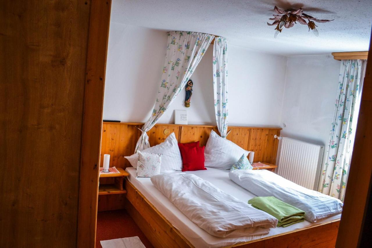 Gasthof Pension Lanzenhof Going am Wilden Kaiser Екстер'єр фото